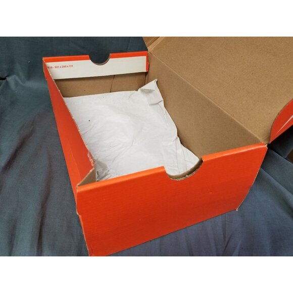 Nike Kobe X (GS) Sneakers Size 4Y BRAND NEW IN BOX! - Picture 13 of 14